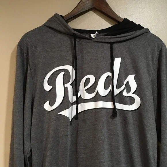 Cincinnati Reds Long Sleeve Hooded T-Shirt Womens M Gray Baseball MLB Logo Sport - Picture 2 of 9